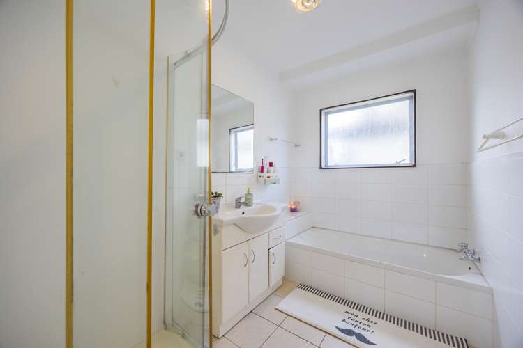 2/16 James Street Bayview_10