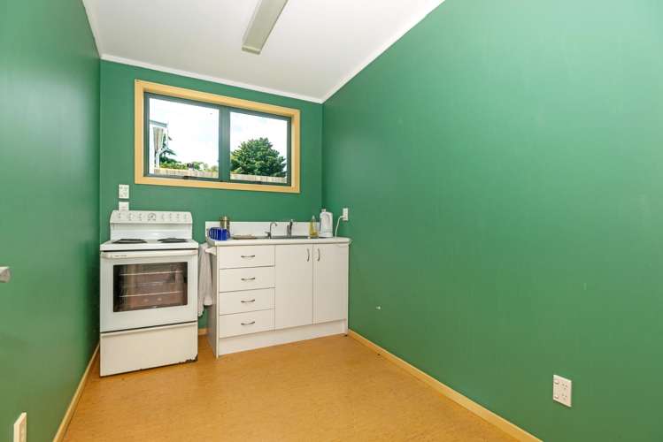 102A Main Road Makaraka_5