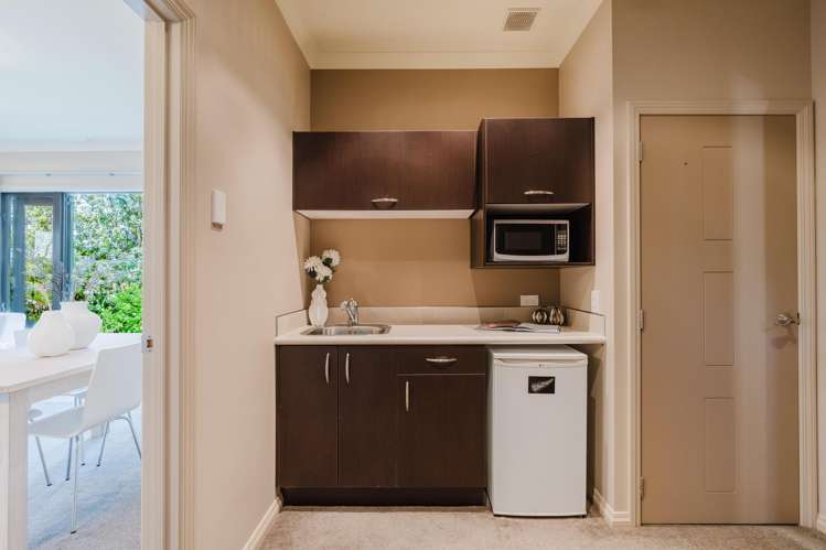 136 Lake Crescent Hamilton Lake_19