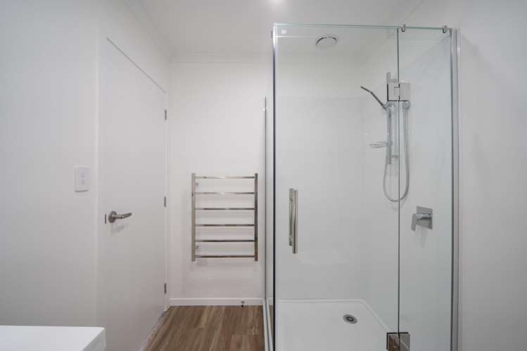 2/4 Marama Street Frankton_16