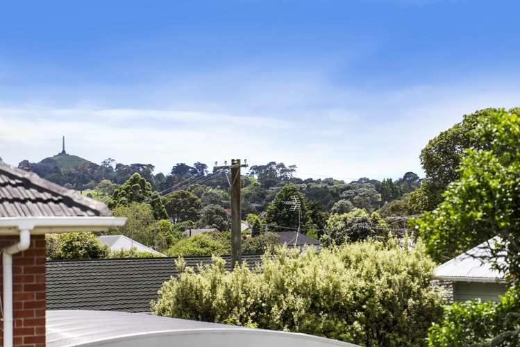 1/12a Inkerman Street Onehunga_16