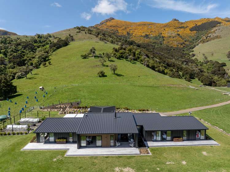 131 Stony Bay Road Akaroa_35