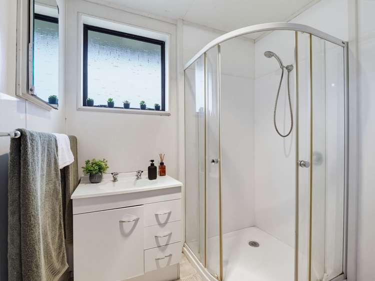 43 Wembley Place Whanganui East_16