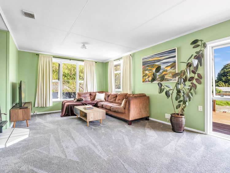 19 Division Street Matata_10