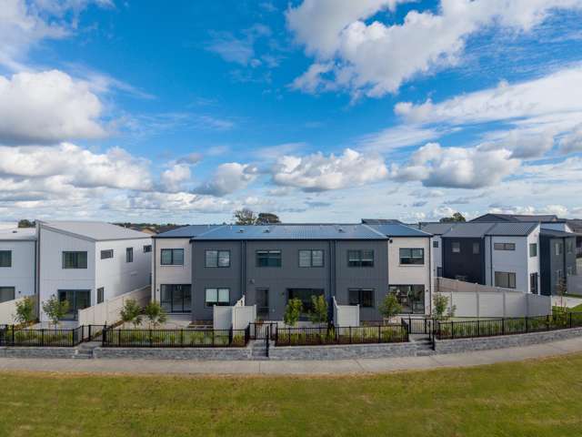 Smart Modern Living: 3 Bedrooms + Garage