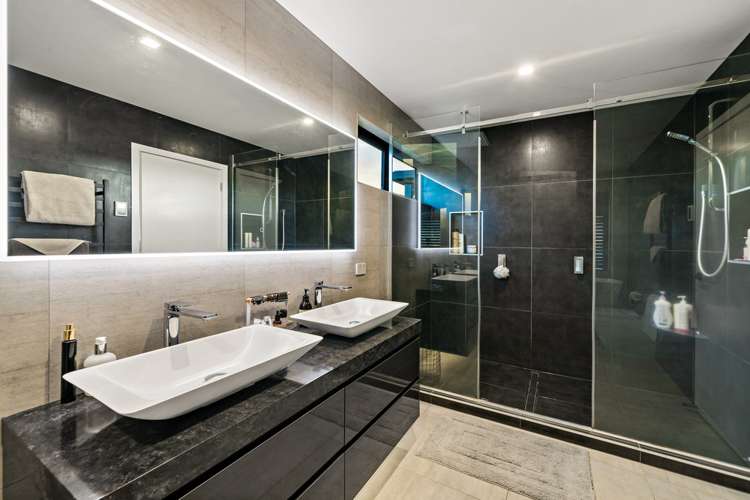 10 Calder Place Wai O Taiki Bay_17