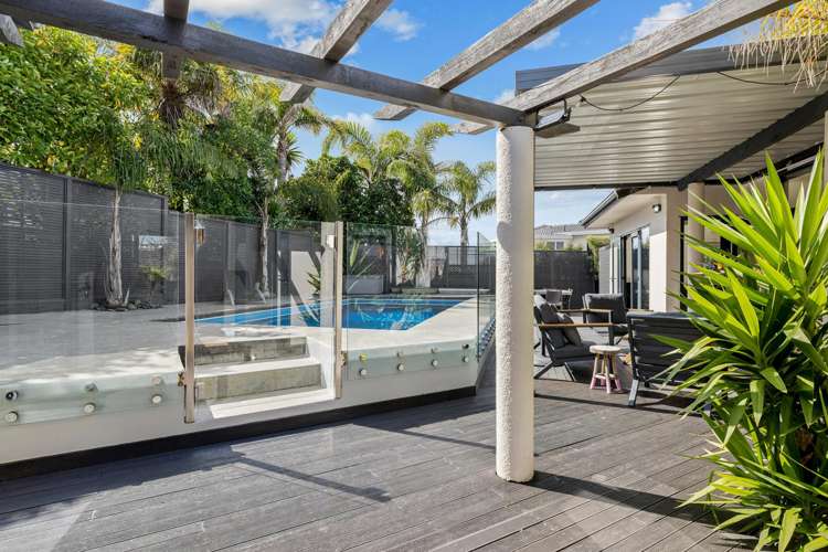 5 Caversham Drive Torbay_5