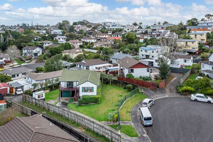 18 Leiden Place Totara Vale_14