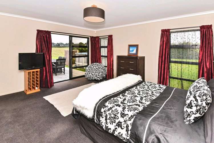 4 Goble Road Clarks Beach_7