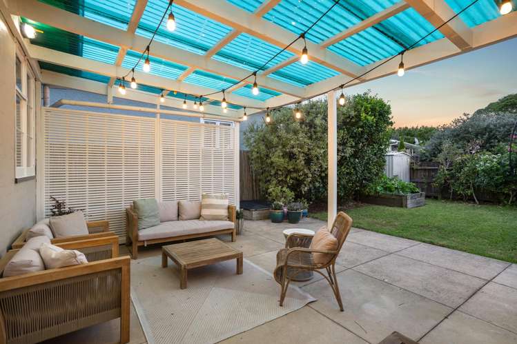 30 Newcastle Terrace Mount Albert_25