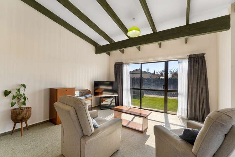 1/40 Burleigh Road Redwoodtown_15