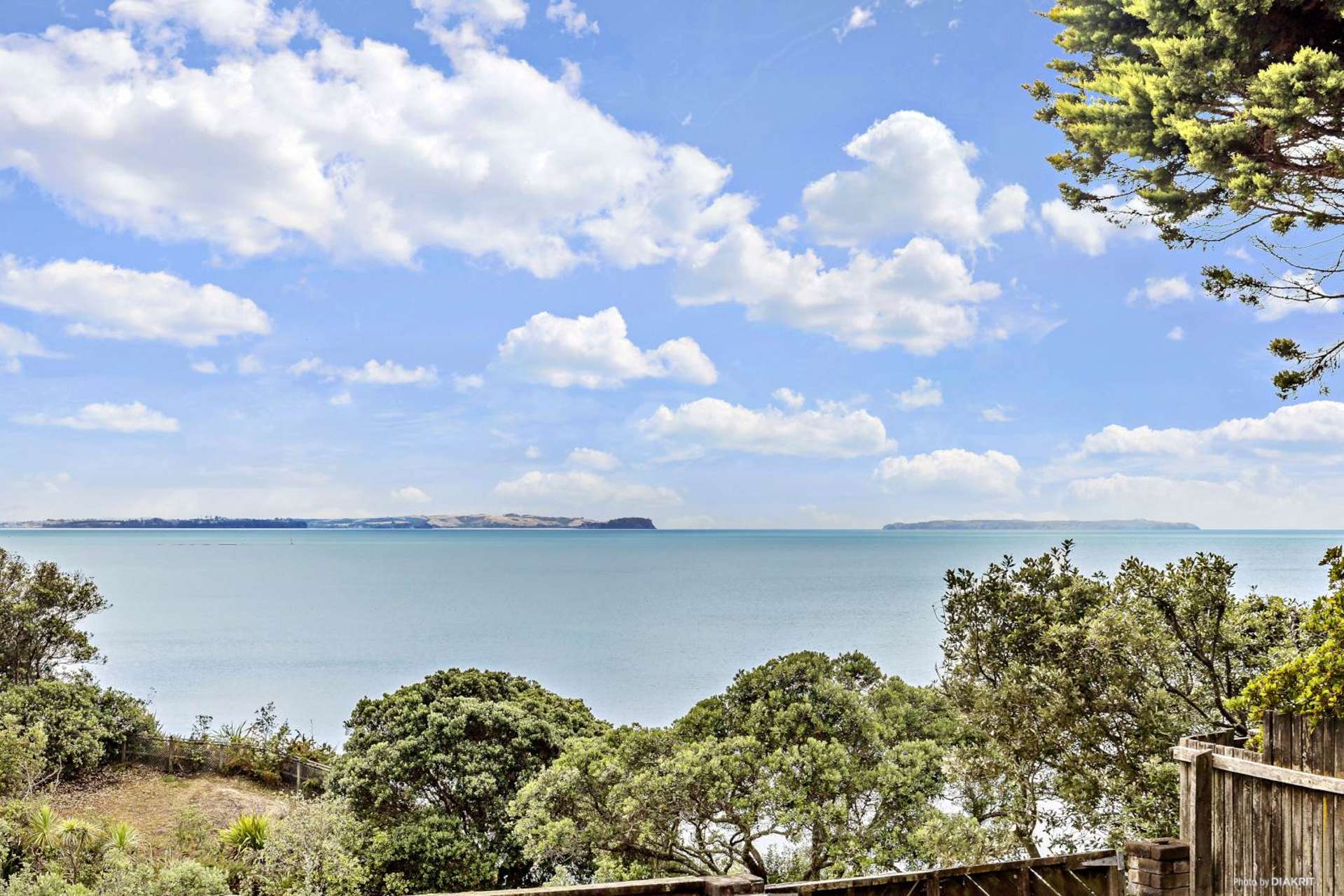 2/53 Churchill Road Murrays Bay_0