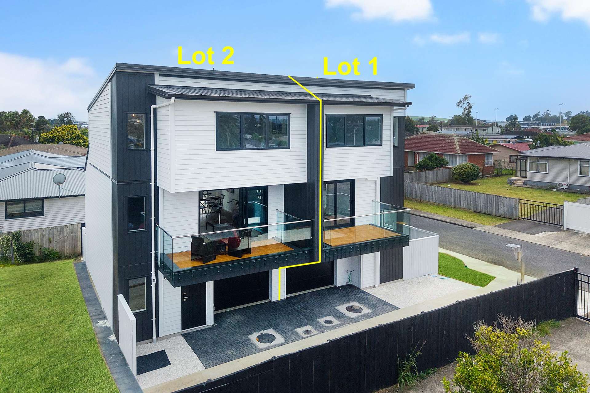2/9 Doughty Place Otara_0