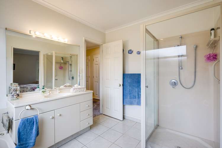 14 Claridge Place Taradale_12