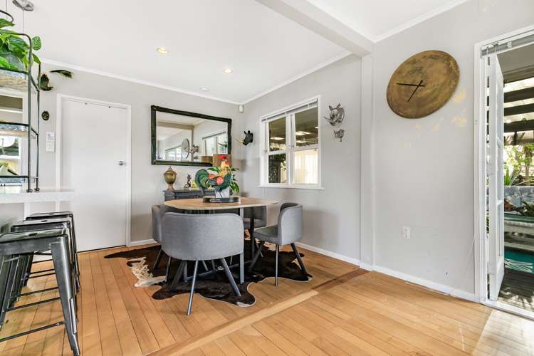 55 Kauri Road Stanmore Bay_9