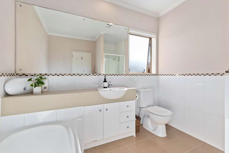 31 Stranraer Crescent Wattle Downs_13