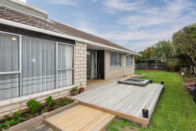 5 Gibbs Drive Woodend_1