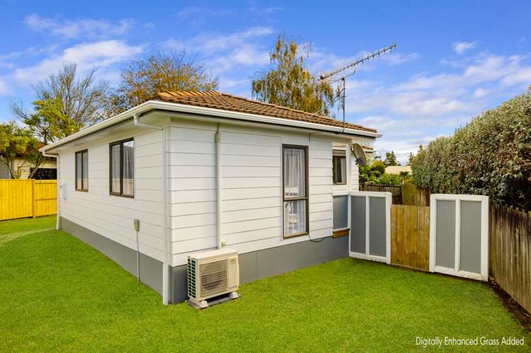 53 Gilbass Avenue Hamilton Lake_18