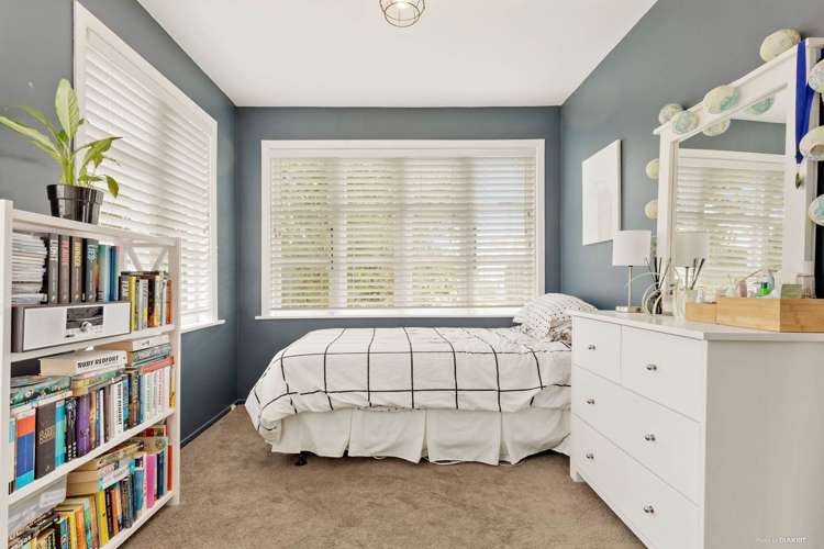 17 Fairfax Avenue Northcote_13