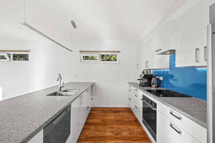 24 Fovant Street Russley_3
