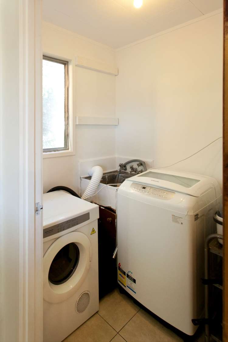 2/143 Verbena Road Birkdale_12