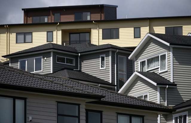 OCR drops to 5.25%: How will the rate cut affect Kiwi finances and the housing market?