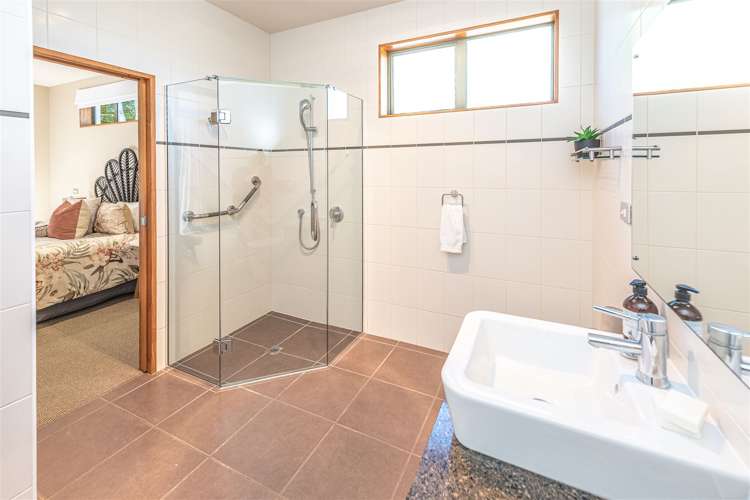 4 Cotswolds Close Otamatea_10