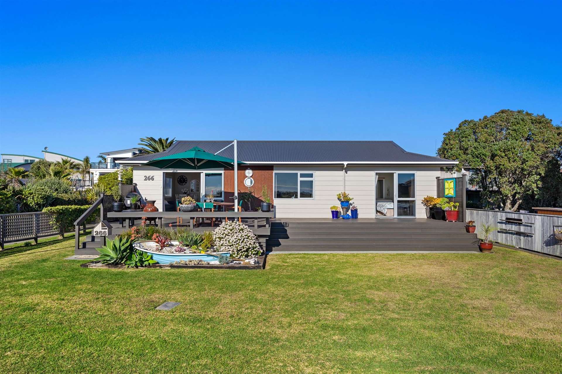 266 Ocean Road Ohope_0