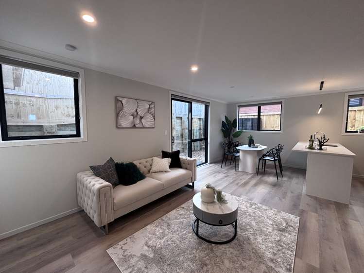 23 Scenic Rise Rototuna North_8