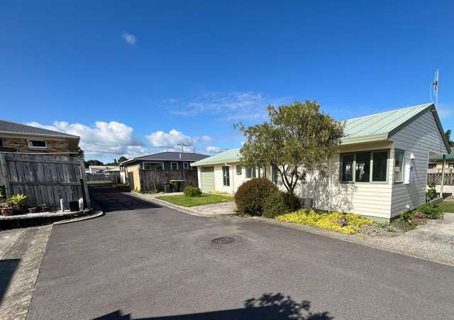 Charming 3BR Home in Whakatane