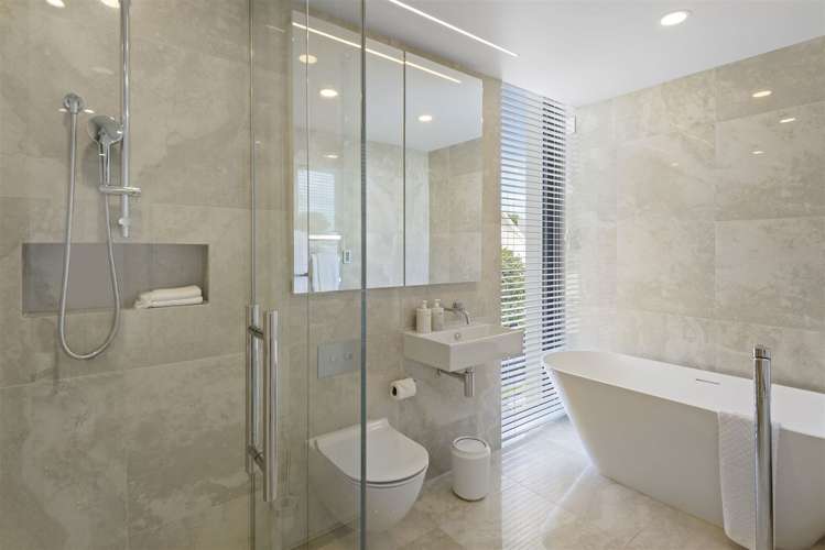 140 Glandovey Road Strowan_15