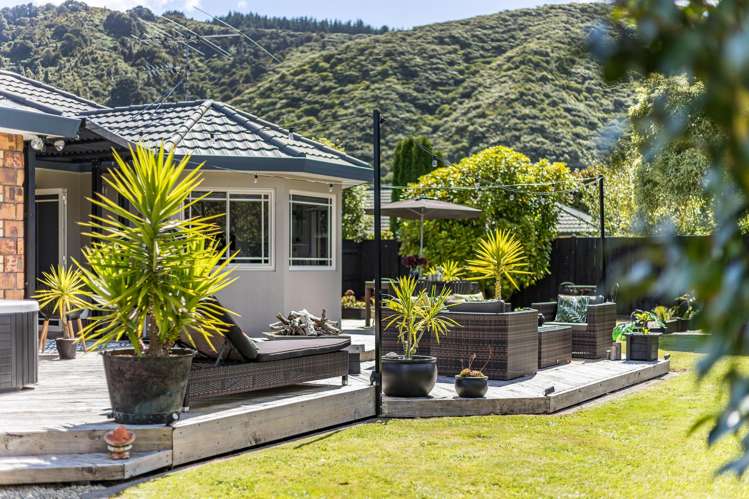 30 Galveston Grove Totara Park_24