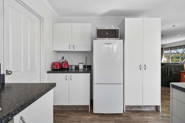 9 Meadowviews Drive Welcome Bay_17