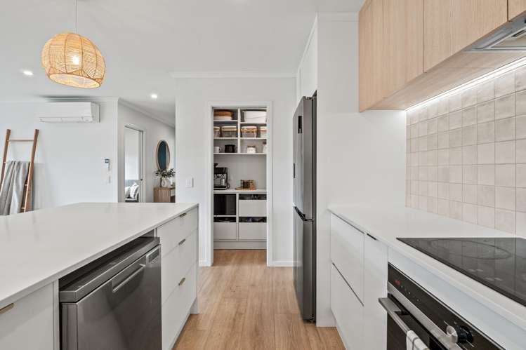 37 Myles Way Lower Shotover_8