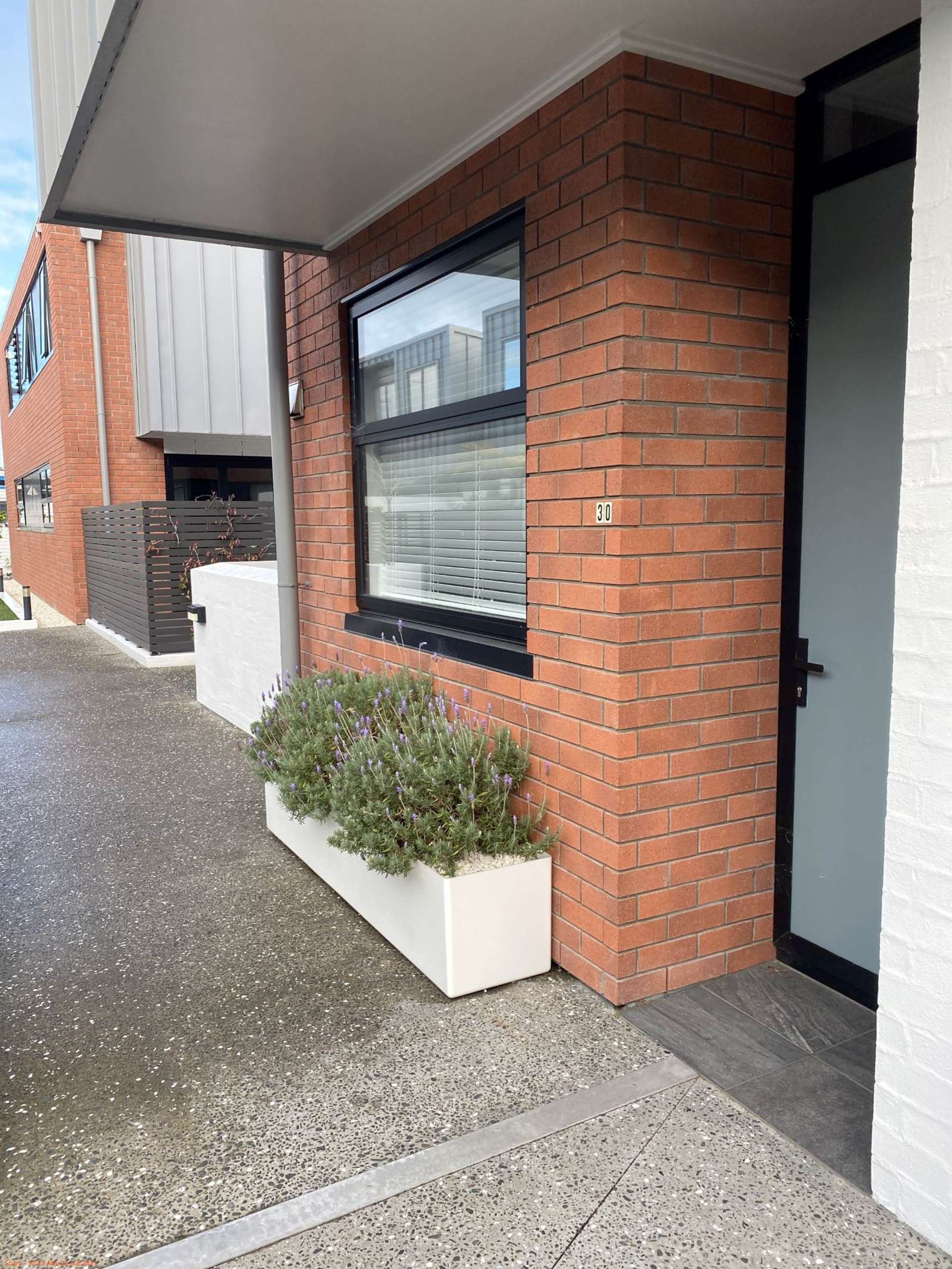 30/4 Stables Lane Millwater_0