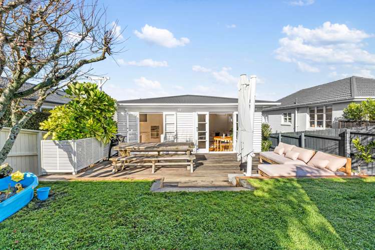 41 Harapaki Road Meadowbank_18