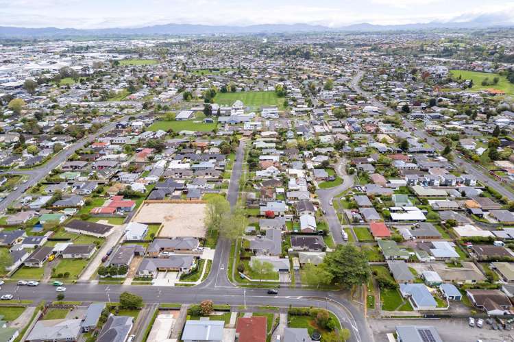 11 Hilton Road Saint Andrews_19