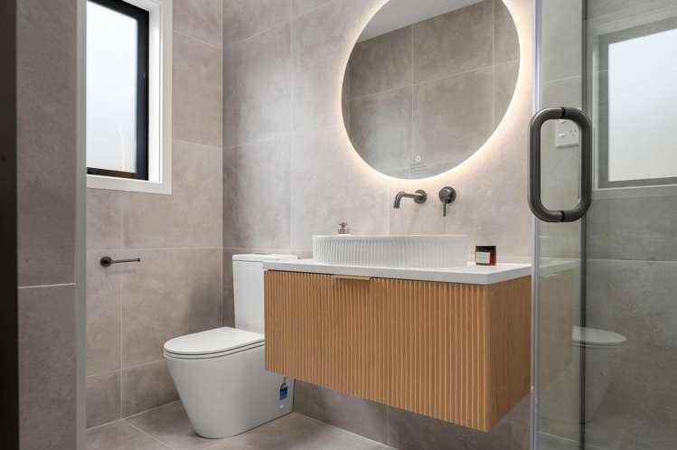 3 + 3a Pukatea Lane Grandview Heights_31