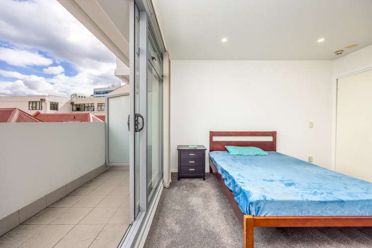 2d/32 Eden Crescent Auckland Central_5