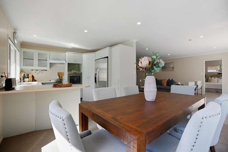 5 Kawaroa Close New Plymouth_15