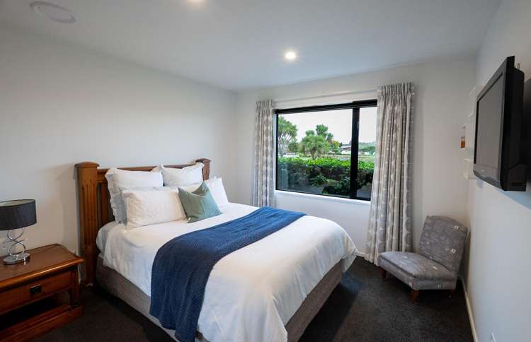 7 Lynley Drive West Melton_11