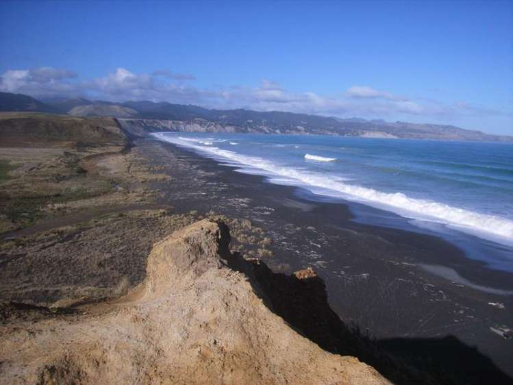 77 Whangaimoana Beach Road Lake Ferry_12