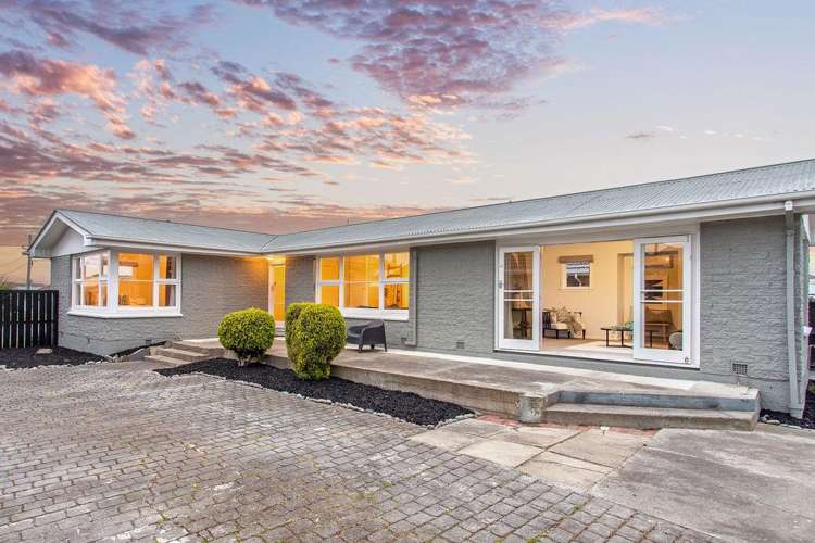 67 Eureka Street Aranui_3