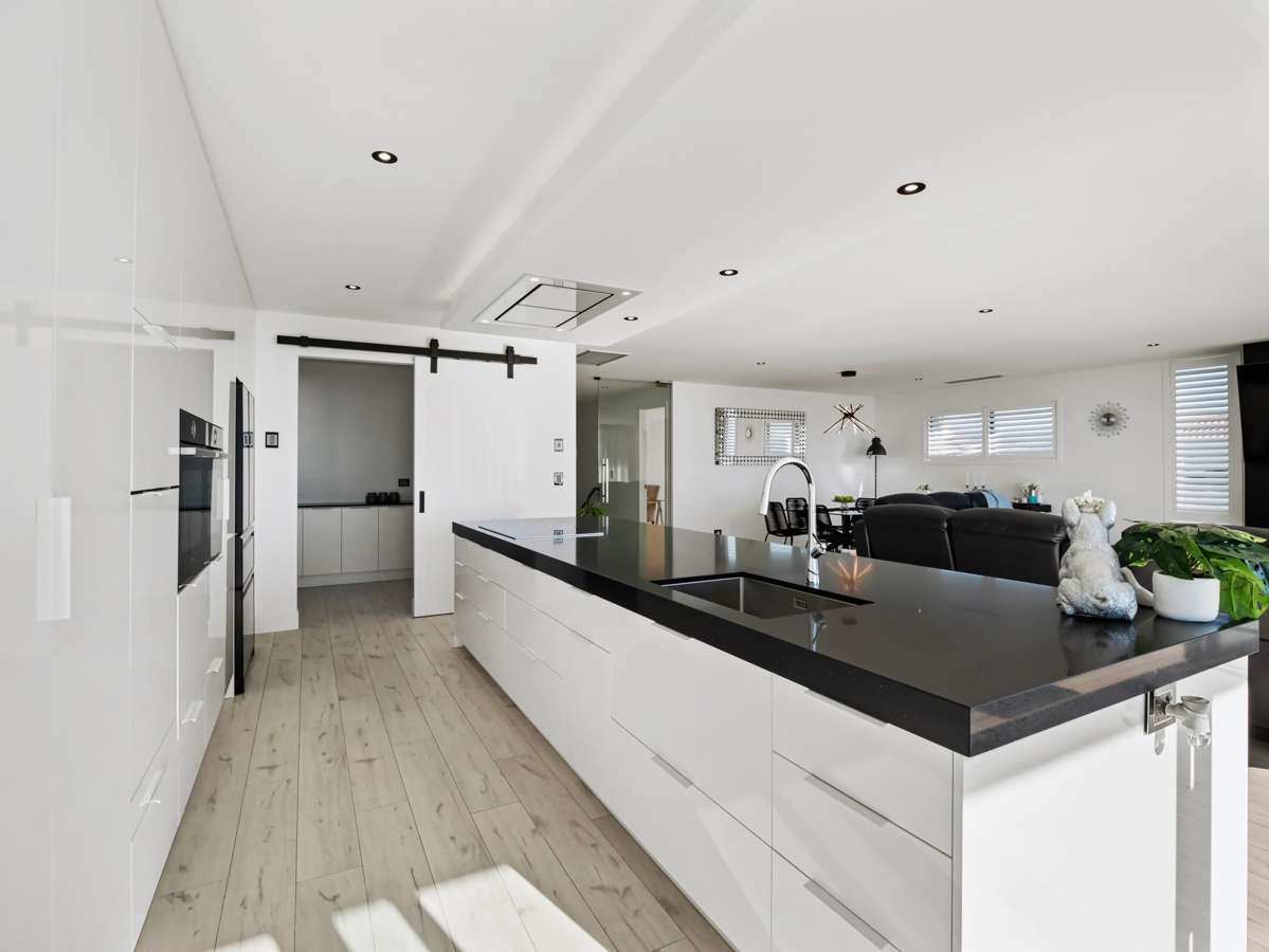 207 Papamoa Beach Road_3