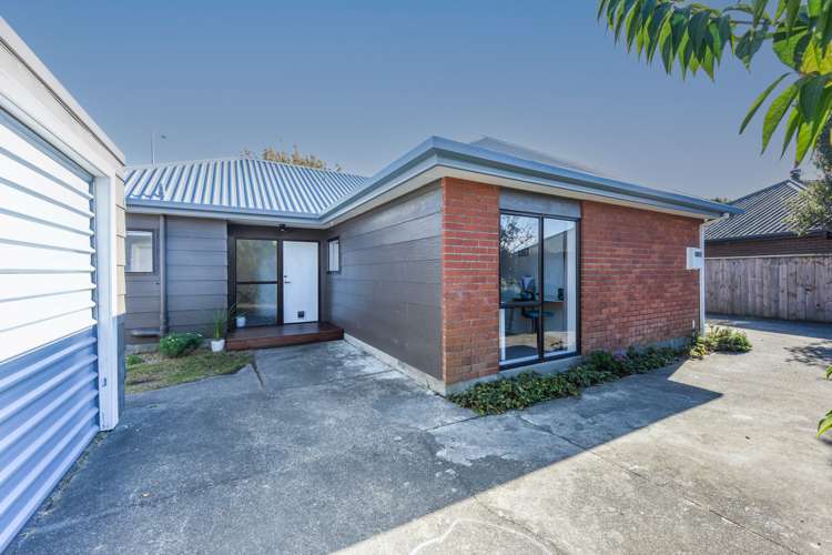 3 Helena Way The Wood_2