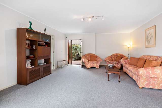 7b Beach Road Orewa_2