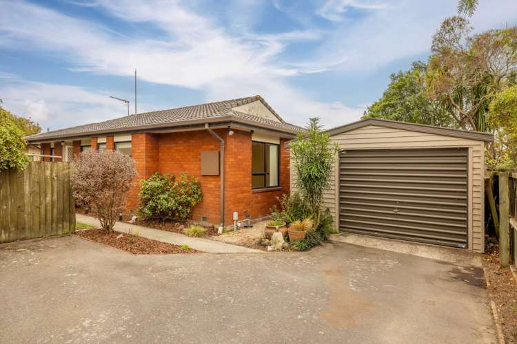 1/19 Raupo Street Bromley_15