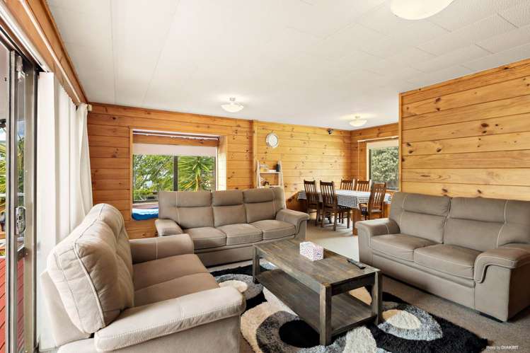 7 Aspiring Avenue Clover Park_2