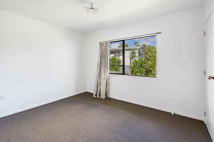 124B Paramount Parade Tikipunga_6