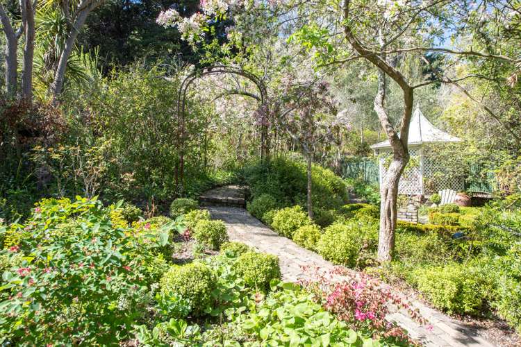 144 Bridle Path Road Heathcote Valley_17